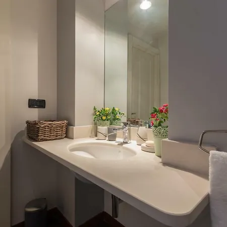 Delizioso In Centro Apartment